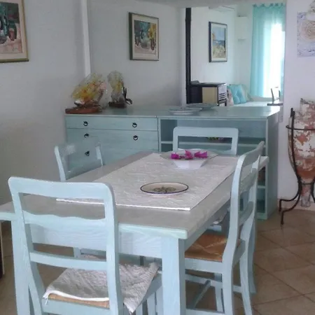 Casa Bellavista Trilocale Con Splendida Vista Mare 아파트